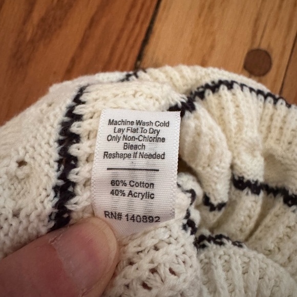 Marine Layer Size M Striped Knit Sweater Soft NWOT - Picture 4 of 4